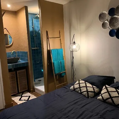 Ici Et Ailleurs Apartment *